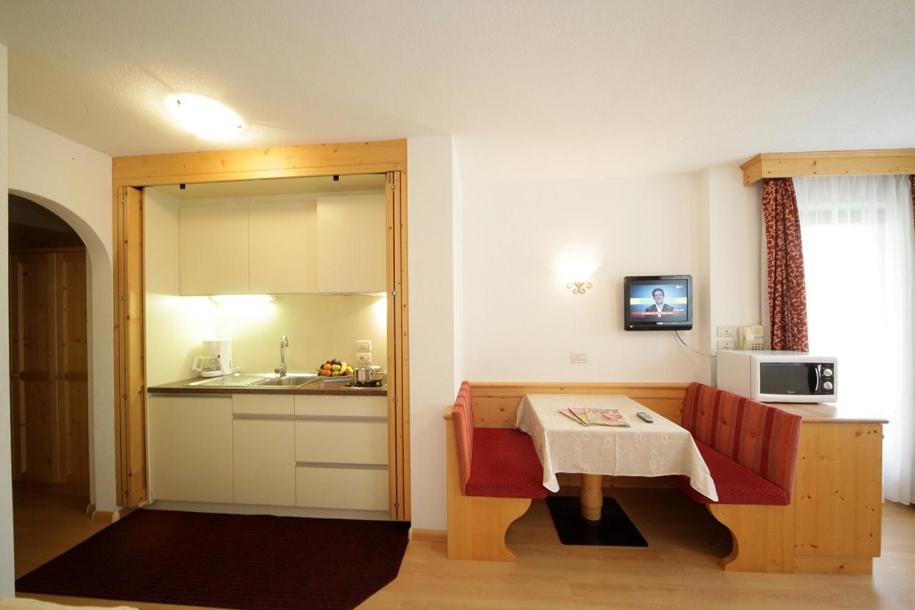 Apartments Lasteis La Villa  Eksteriør billede